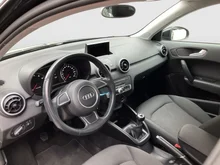 Thumbnail-Foto von Fahrzeug