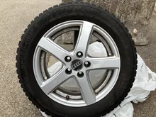 Thumbnail-Foto von Fahrzeug