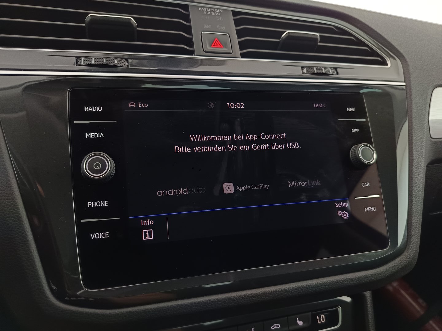 VW Tiguan Comfortline TDI SCR 4MOTION | Bild 24 von 33