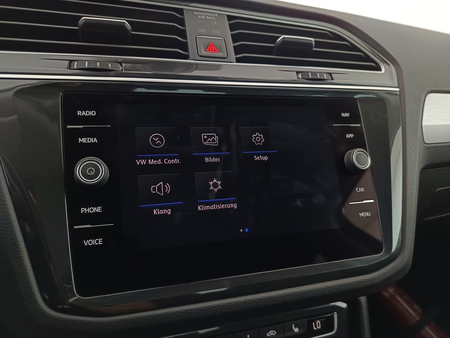 VW Tiguan Comfortline TDI SCR 4MOTION | Bild 20 von 33