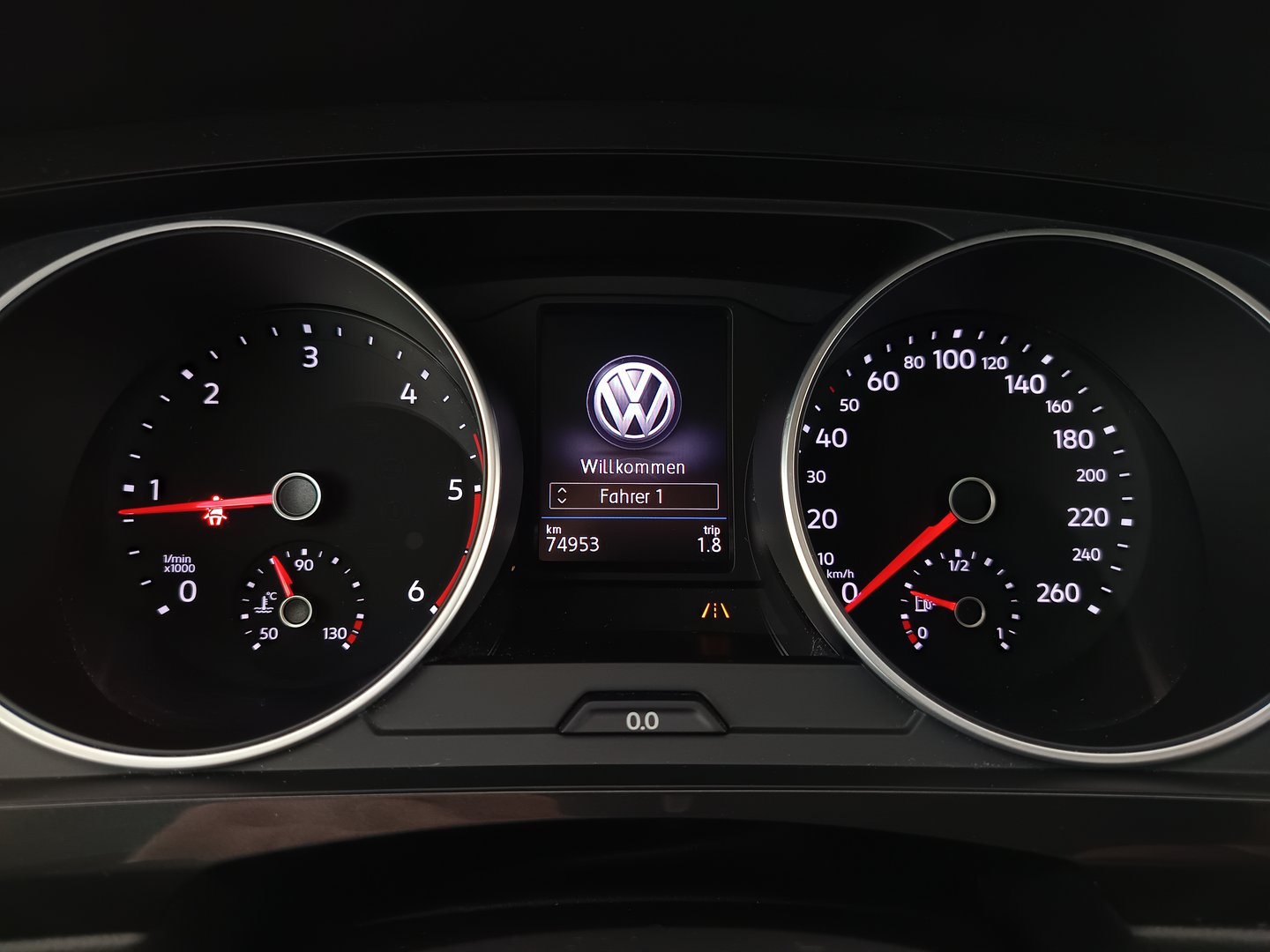 VW Tiguan Comfortline TDI SCR 4MOTION | Bild 15 von 33