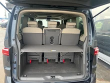 VW Multivan Life LR in Starlight Blue Metallic