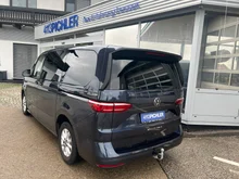 VW Multivan Life LR in Starlight Blue Metallic