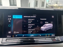VW Multivan Life LR in Starlight Blue Metallic