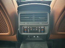 Audi Q7 50 TDI quattro S line in metallic nach Wahl