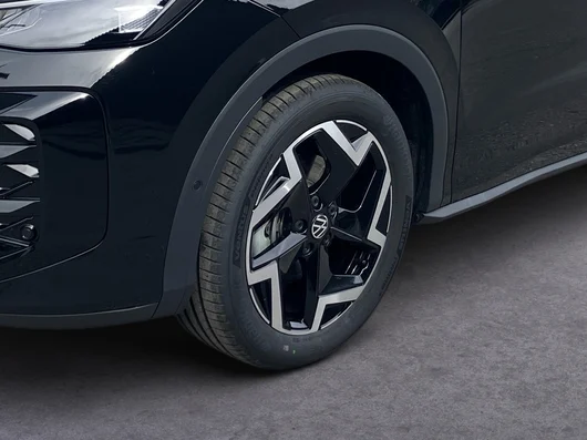 Bild eines VW T-Roc R-Line eTSI DSG