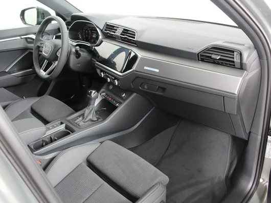 Bild eines Q3 35 TFSI admired