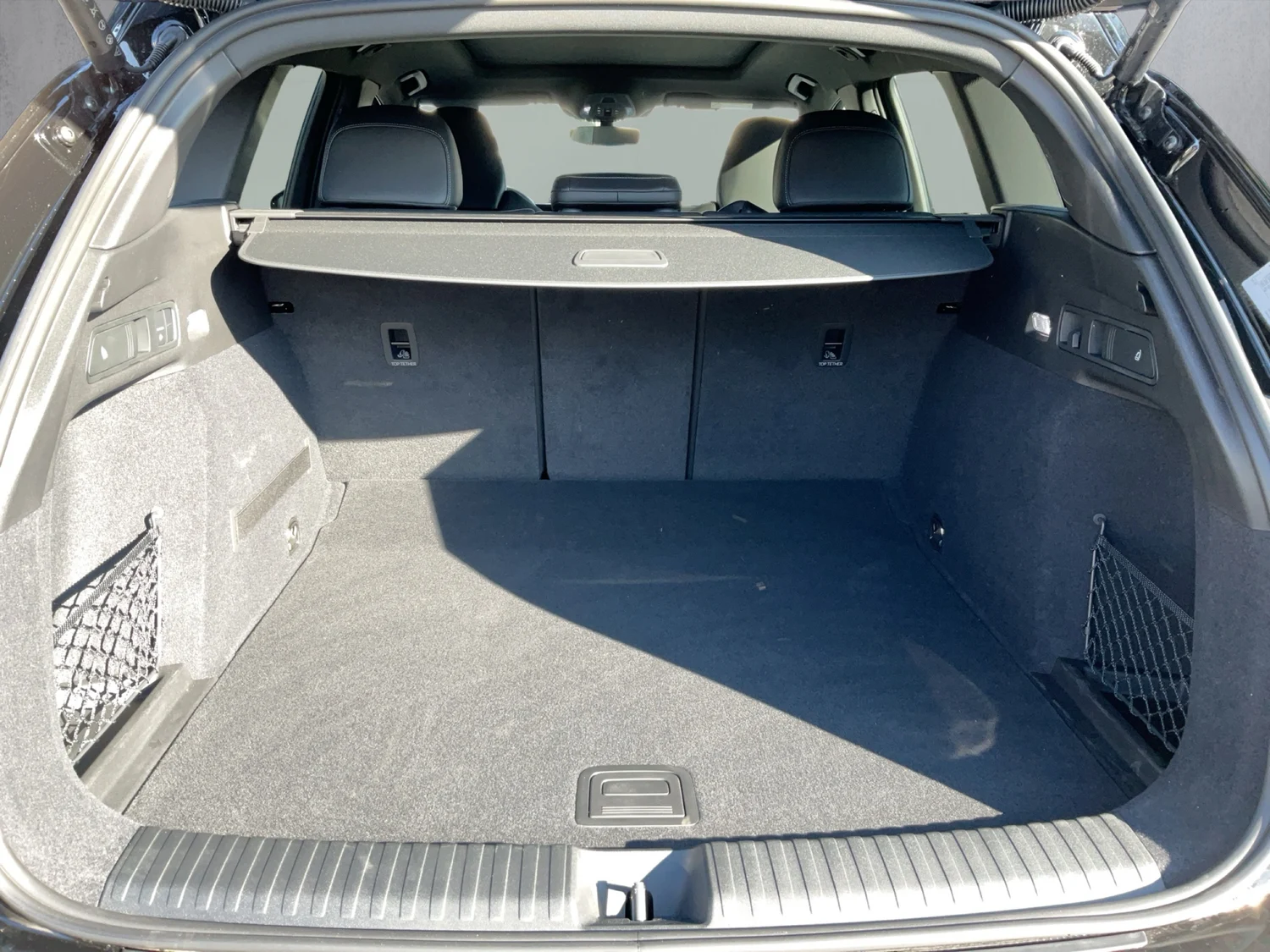Bild eines Audi Q6 e-tron quattro
