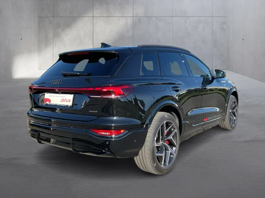 Bild eines Audi Q6 e-tron quattro