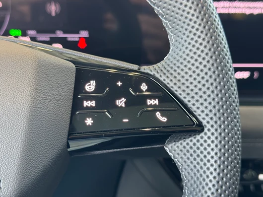Bild eines Audi A6 Sportback e-tron quattro business