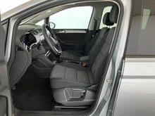 VW Touran Friends TSI in Oyster Silver Metallic