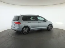 VW Touran Friends TSI in Oyster Silver Metallic