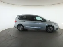 VW Touran Friends TSI in Oyster Silver Metallic
