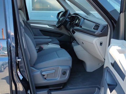 Bild eines VW Multivan Business ÜH TDI