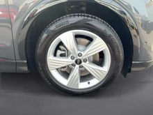 Audi Q4 e-tron performance in Tamboragrau Metallic