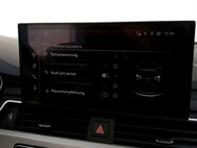 Audi A5 Cabriolet 40 TFSI quattro advanced in MYTHOSSCHWARZ METALLIC