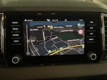 Škoda Karoq 4x4 Selection TDI DSG in Graphit-Grau Metallic