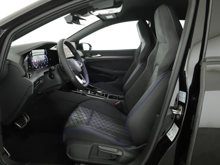 VW Golf Variant Sport mHeV DSG