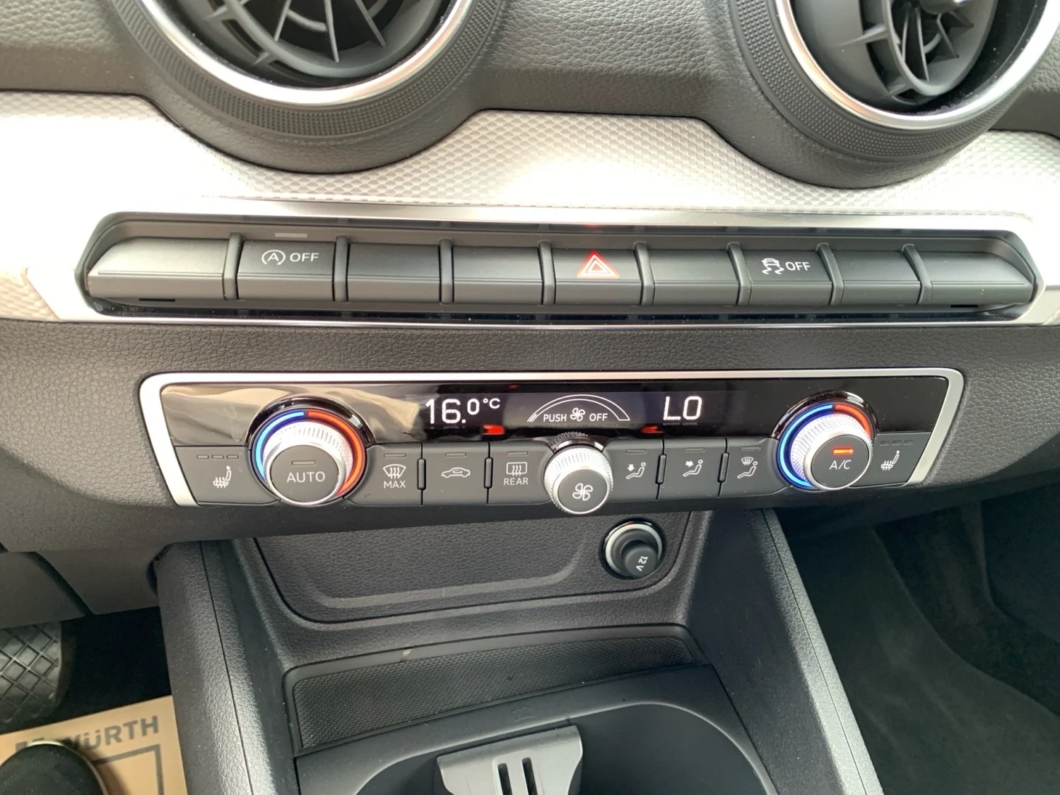 Bild eines Q2 35 TFSI admired