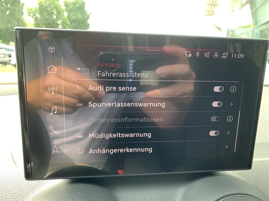 Bild eines Q2 35 TFSI admired