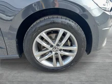 VW Touran Friends TSI in Uranograu