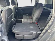 VW Touran Friends TSI in Uranograu