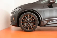 CUPRA Born ENDURANCE 79/84 170kW/231PS in Nacht-Schwarz Metallic