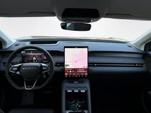 Škoda Peaq Selection 90 in Rosewood-Beige Metallic