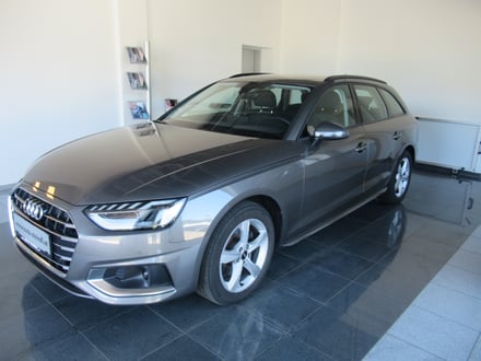 Audi A4 Avant 30 TDI advanced