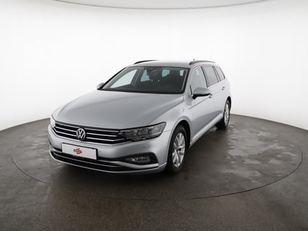 VW Passat Variant Business TDI DSG