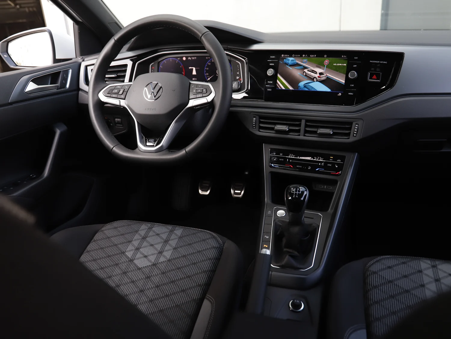 Bild eines VW Polo Sport TSI