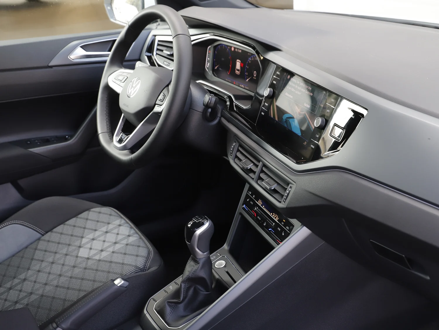 Bild eines VW Polo Sport TSI