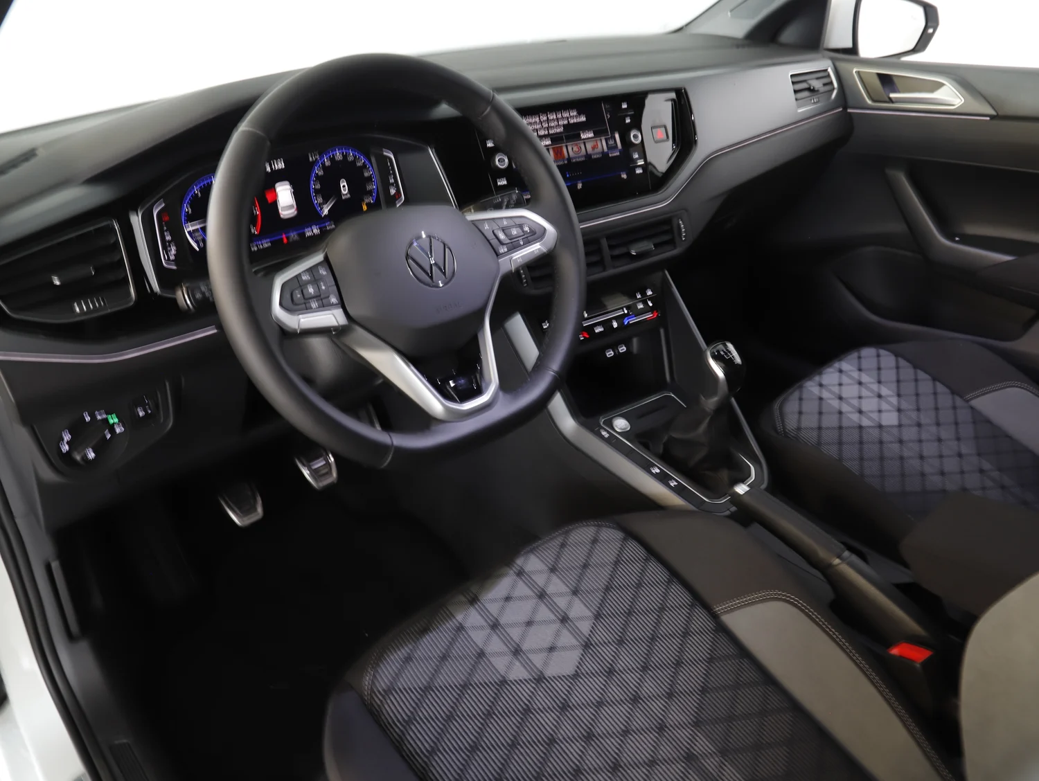 Bild eines VW Polo Sport TSI