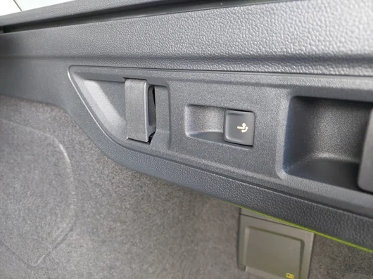 Bild eines Passat Variant Business eTSI DSG