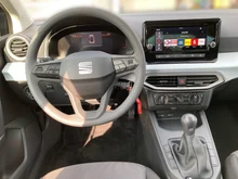 SEAT Arona Reference Edition 1.0 TSI in Magnet-Grau Metallic