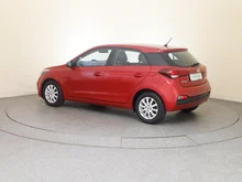 Hyundai i20 LEVEL 2 in Red Passion
