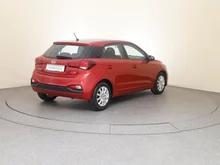 Hyundai i20 LEVEL 2 in Red Passion