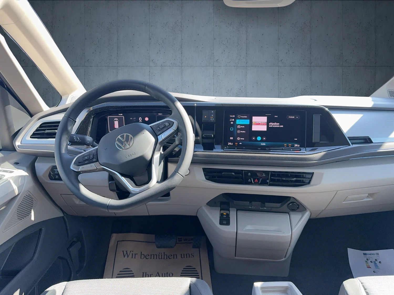 Bild eines Multivan Business ÜH TDI