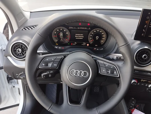 Bild eines Audi Q2 30 TFSI admired