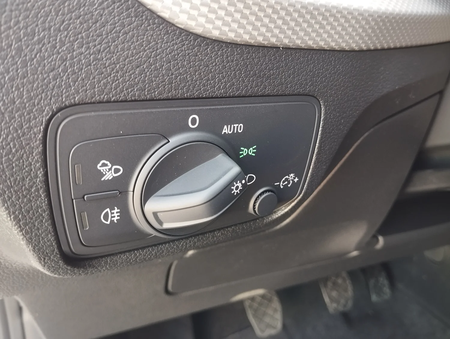 Bild eines Audi Q2 30 TFSI admired