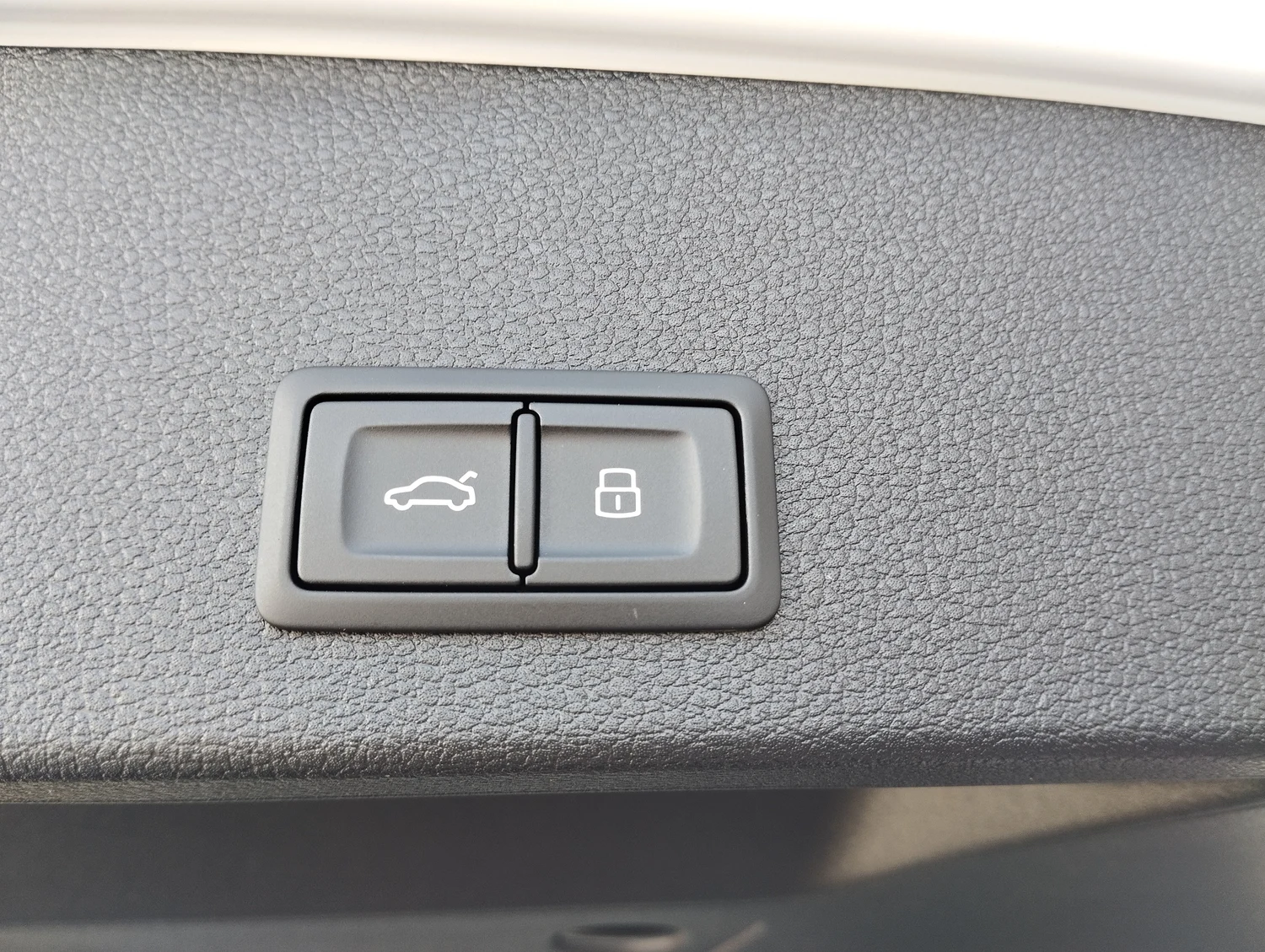 Bild eines Audi Q2 30 TFSI admired