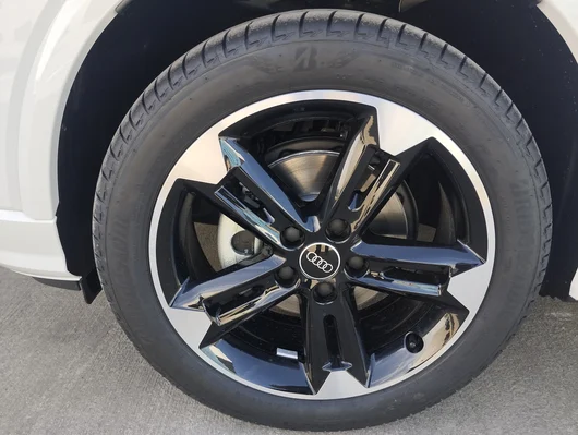 Bild eines Audi Q2 30 TFSI admired