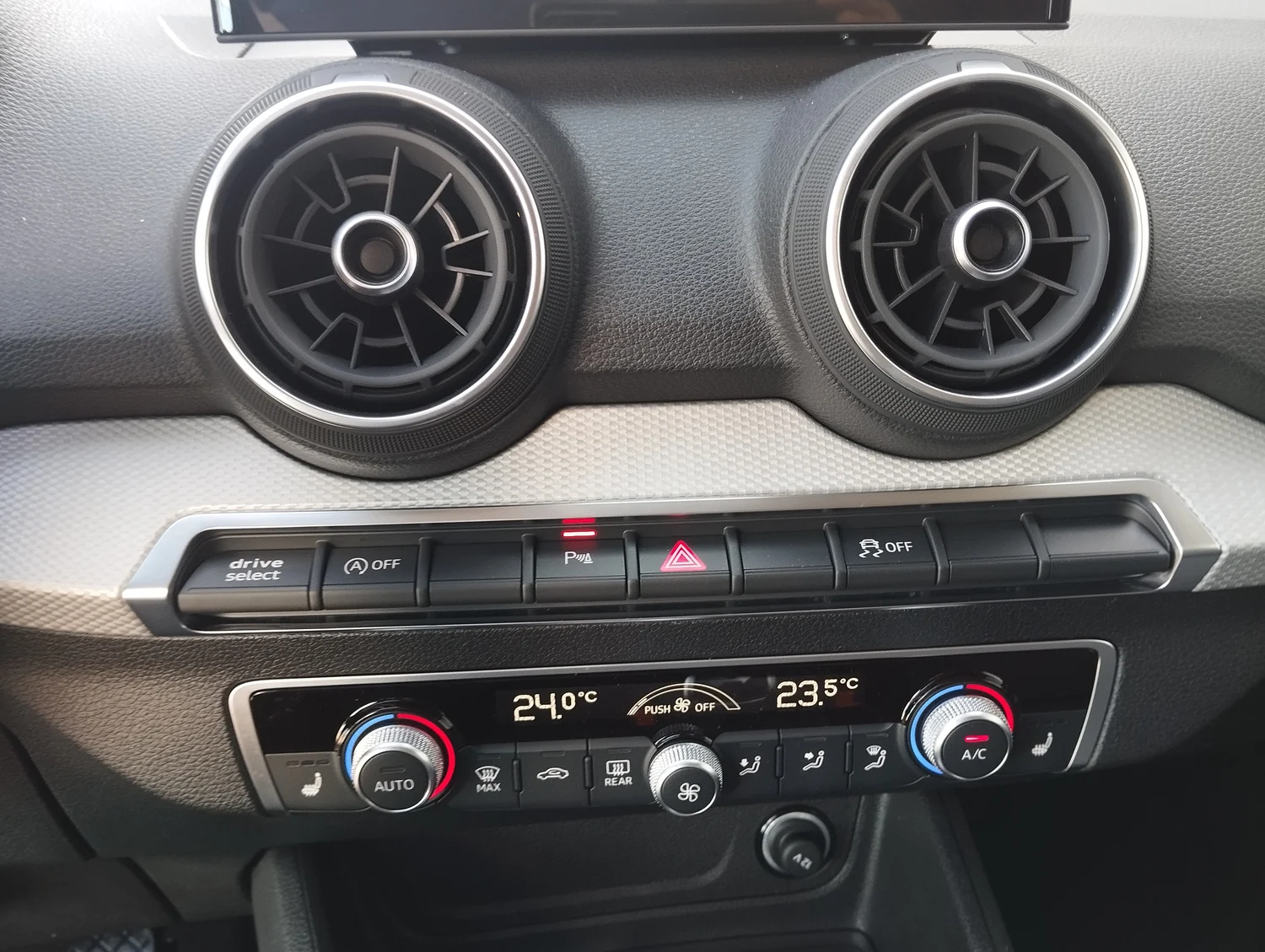 Bild eines Audi Q2 30 TFSI admired