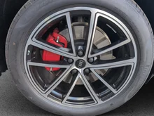 Thumbnail-Foto von Fahrzeug