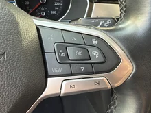 VW Passat Variant Elegance TDI 4MOTION DSG in G2 Tornadorot