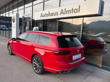 VW Passat Variant Elegance TDI 4MOTION DSG in G2 Tornadorot