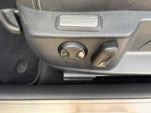 VW Passat Variant Elegance TDI 4MOTION DSG in G2 Tornadorot