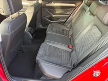 VW Passat Variant Elegance TDI 4MOTION DSG in G2 Tornadorot