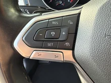 VW Passat Variant Elegance TDI 4MOTION DSG in G2 Tornadorot