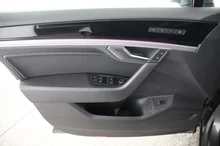 VW Touareg R-Line TDI 4MOTION in SILIZIUMGRAU METALLIC